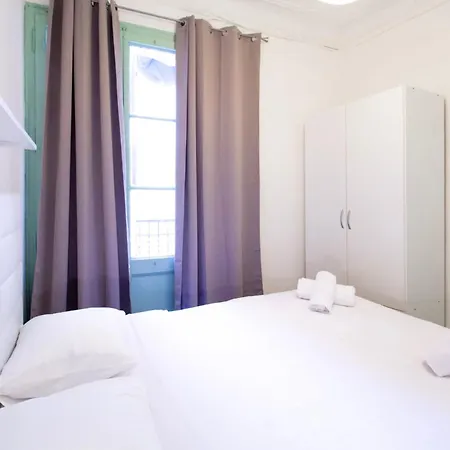 Marina Sagrada Familia Apartment